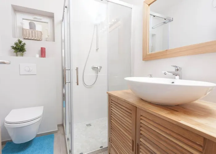 Apartman With A Parking Space - 11415