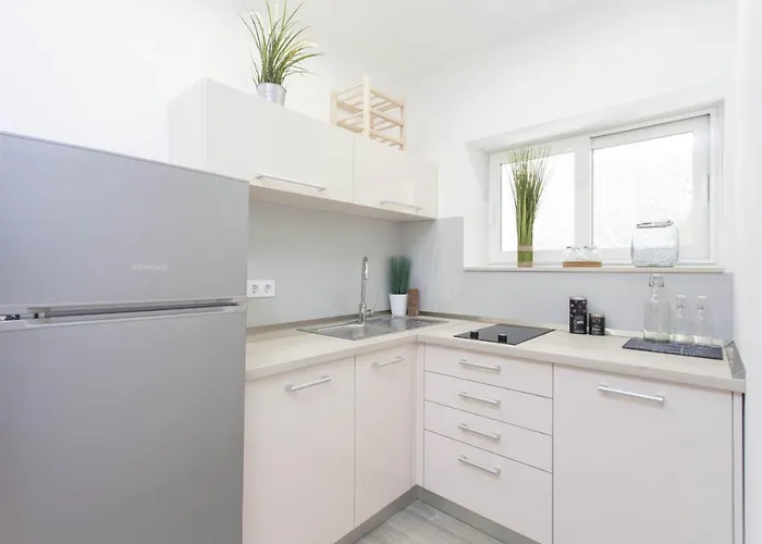 With A Parking Space - 11415 * Makarska